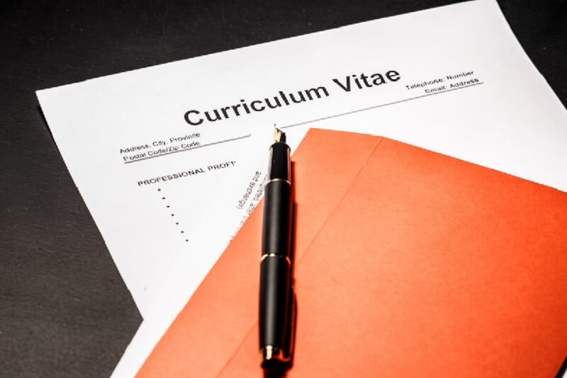 Hướng dẫn về cách viết giới thiệu bản thân trong CV chỉn chu