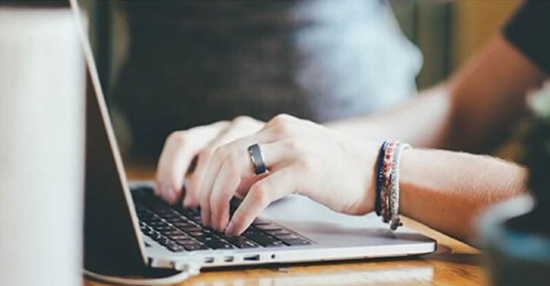 Phân rõ về trách nhiệm của mình về sơ yếu lý lịch